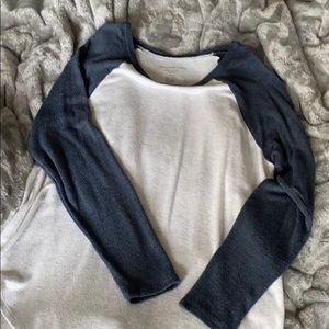 AMERICAN EAGLE SOFT AND SEXY PLUSH JERSEY SHIRT M